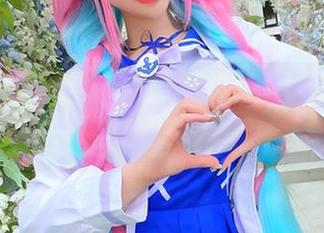花リリ(Plant Lily)最新写真集，厨娘的日常很迷人，只是眼馋食物